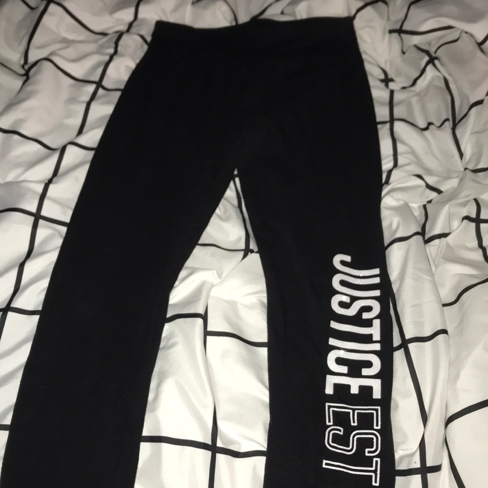 Justice leggings. (Worn once)